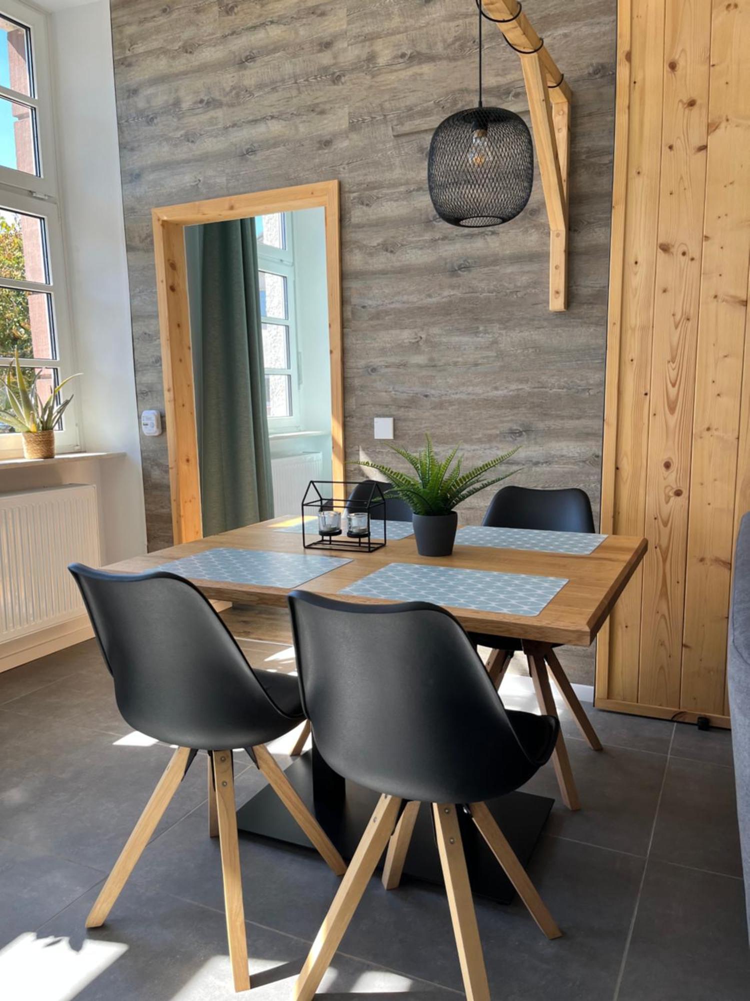Alte Schule Seinsfeld Apartment Exterior foto